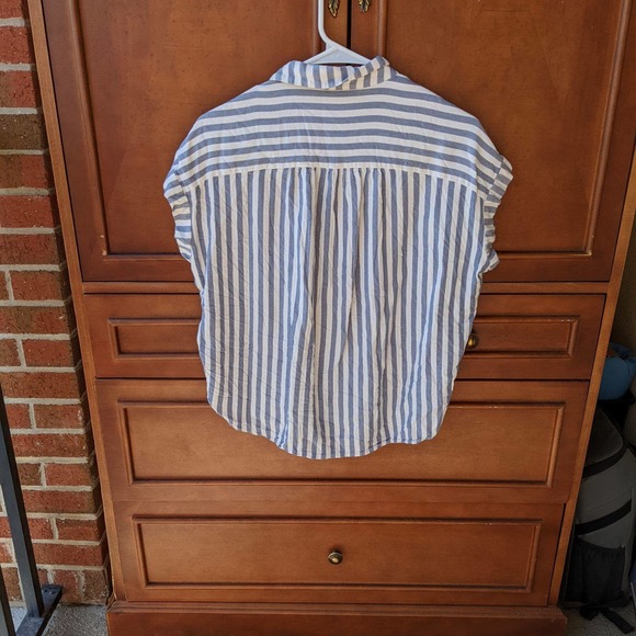 Madewell Women's size M Medium Central Button Down Shirt in Pompano Stripe - Picture 3 of 7